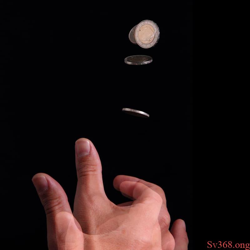 Giới thiệu trò tung đồng xu Giới thiệu trò tung đồng xu